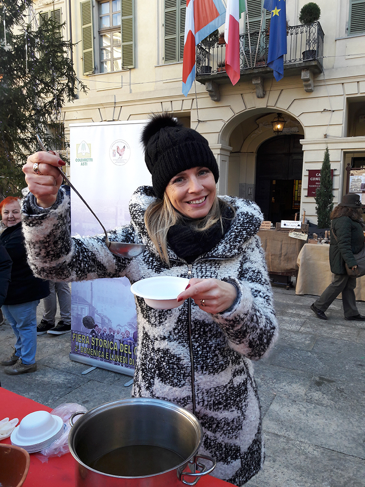 Ilaria live